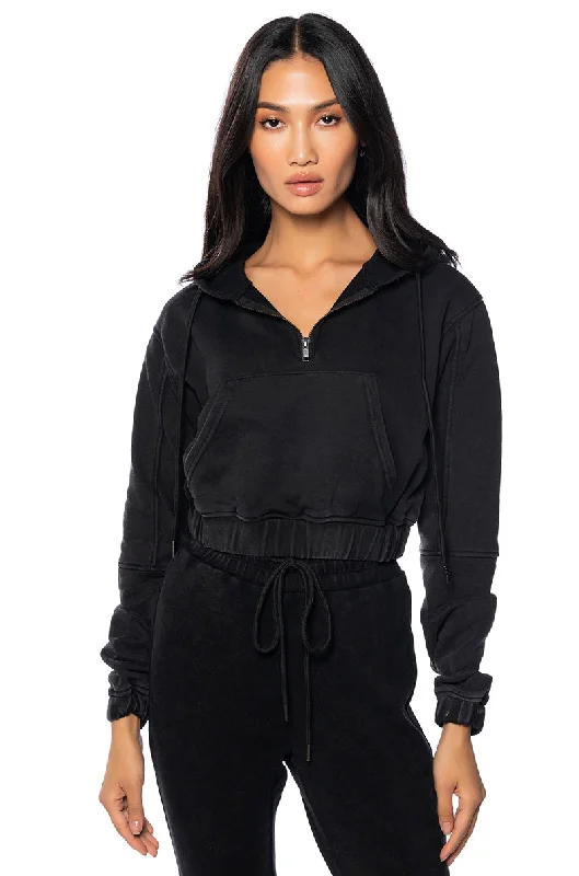 HURRICANE HALF ZIP CROPPED HOODIE