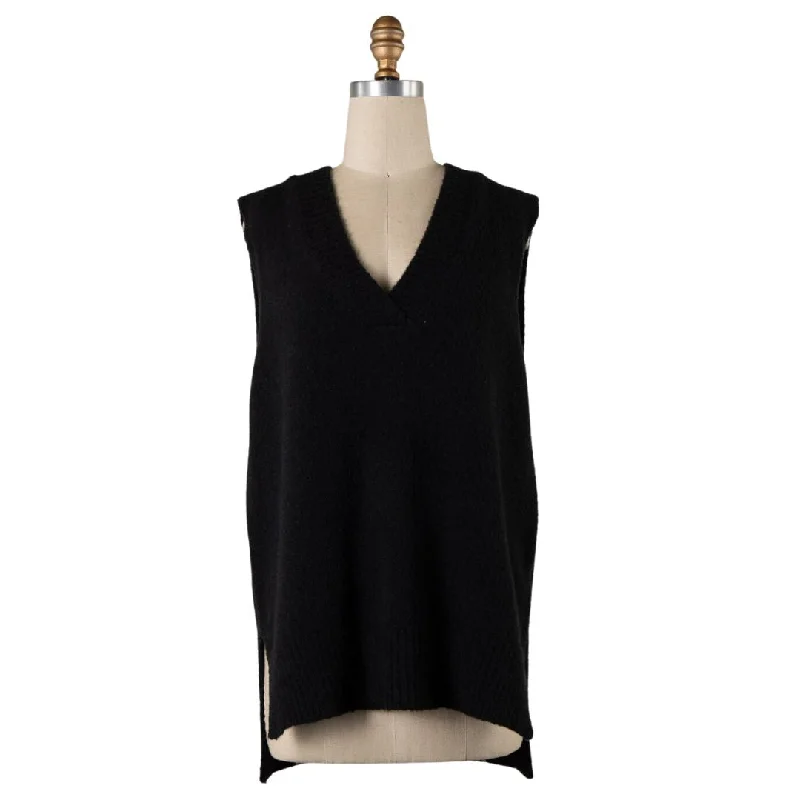 Soft Knit Solid Colour V-Neck Tunic Vest (Black)