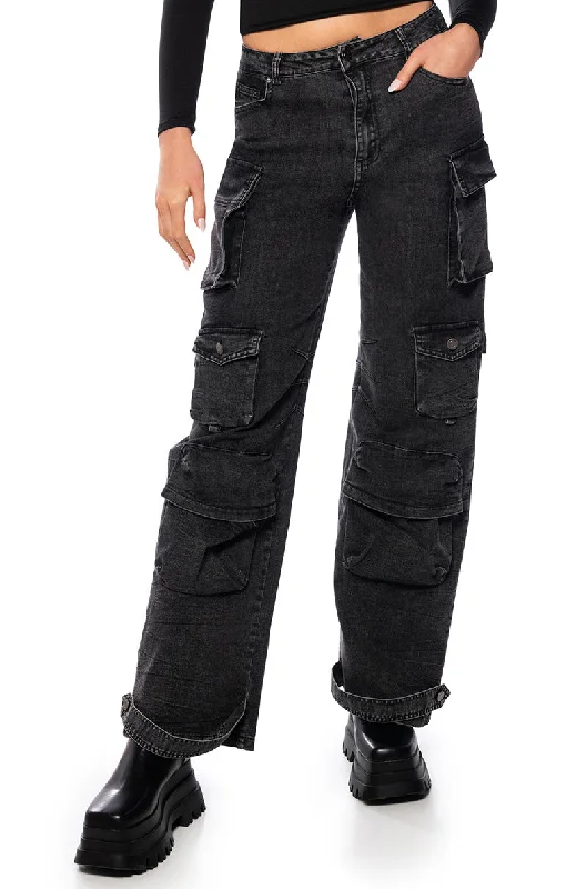 GIVE IT TO ME DENIM CARGO PANT