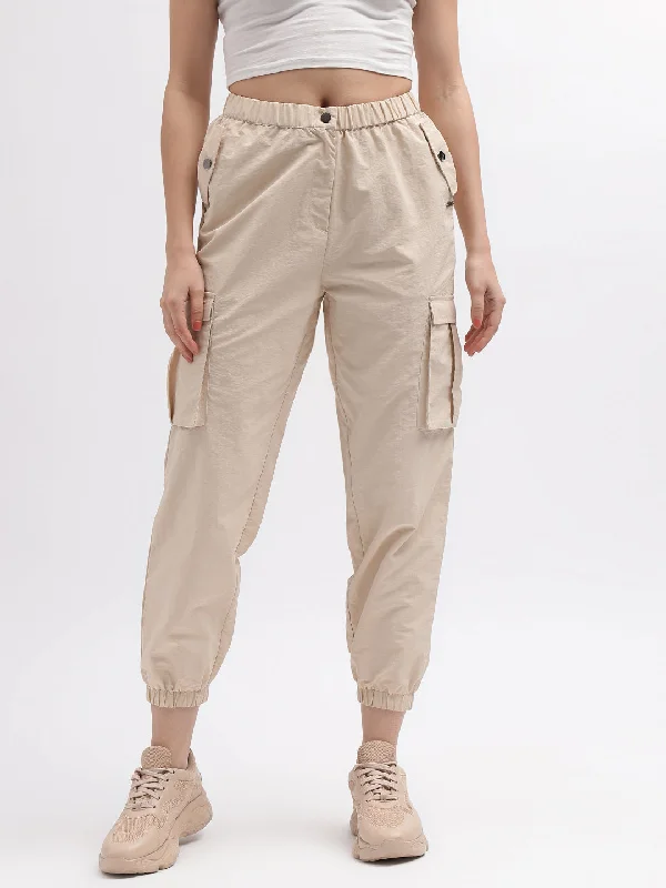 Iconic Women Beige Solid Regular Fit Mid-Rise Trouser