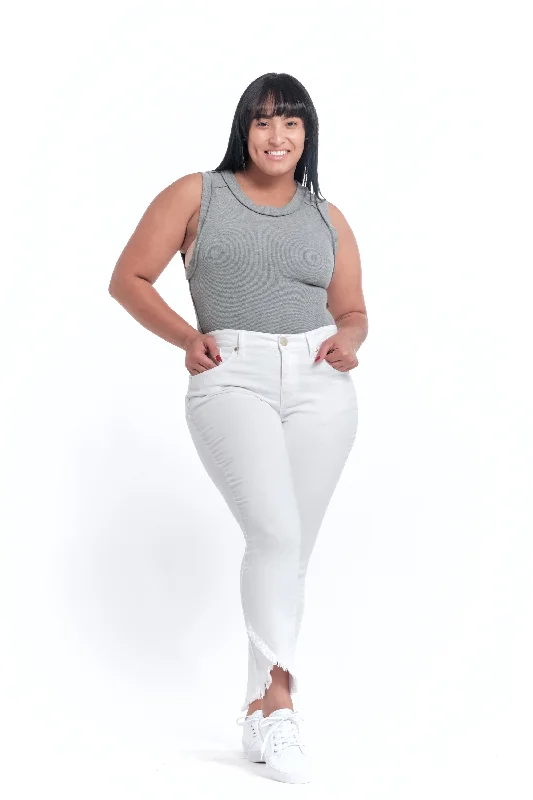 Curvy Butter Tulip Hem in White